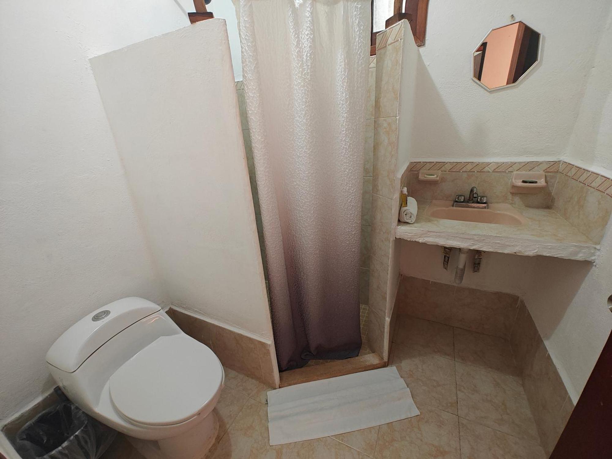 جزيرة هول بوكس Casa Victor Avila المظهر الخارجي الصورة